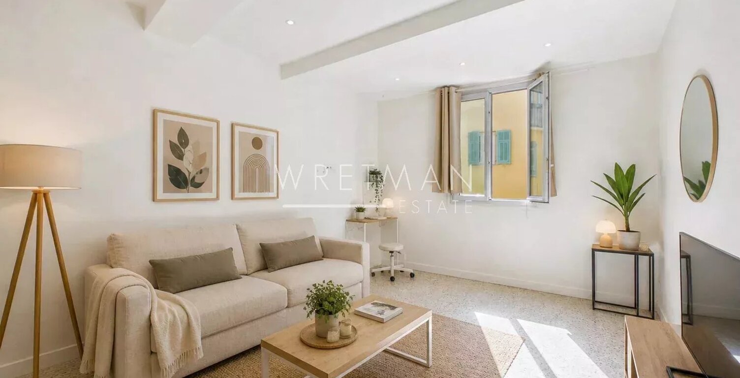 Investissement locatif - T1 lumineux au cœur de la vieille ville — photo 1