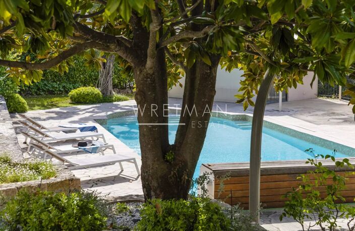 Belle Villa en Pierre au Cœur d'un Jardin Provencal - Grasse St — photo 3