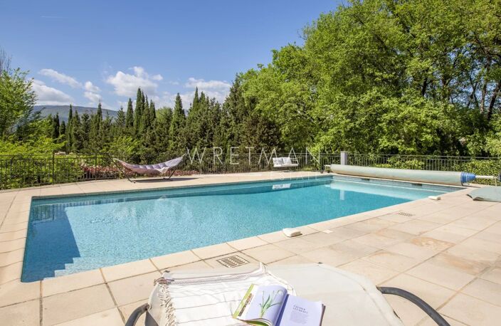 Belle villa avec grand plat jardin et piscine - Châteauneuf — photo 4