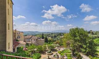 Maison  237 m² à vendre à Châteauneuf-Grasse (06740)