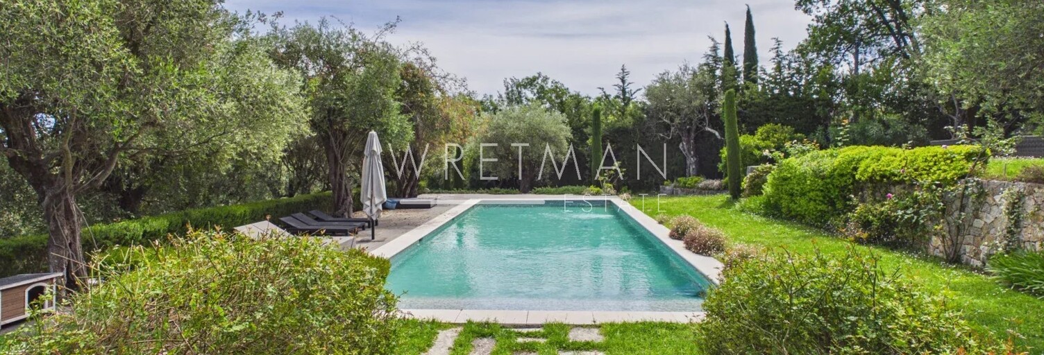 Maison 8 Pièces 338 m² à vendre à Châteauneuf-Grasse (06740)
