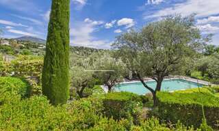Maison 8 Pièces 338 m² à vendre à Châteauneuf-Grasse (06740)