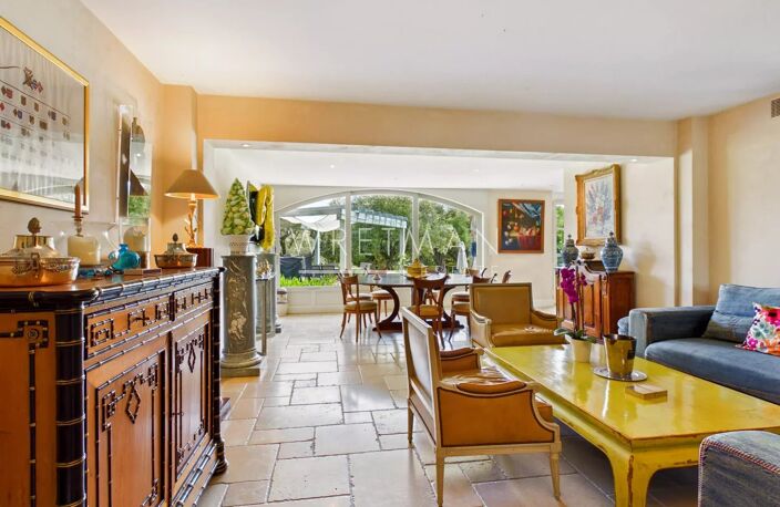 Propriété d’exception à vendre avec 5 chambres et grand piscine — photo 3