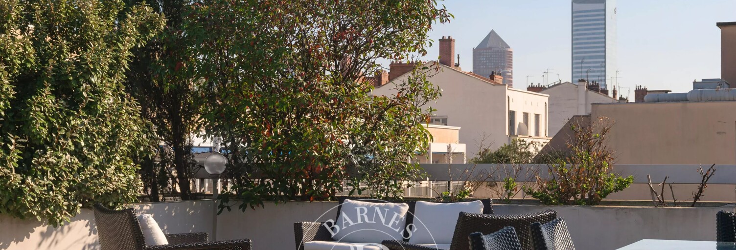 Appartement 6 Pièces 136 m² à louer à Lyon 6 (69006)