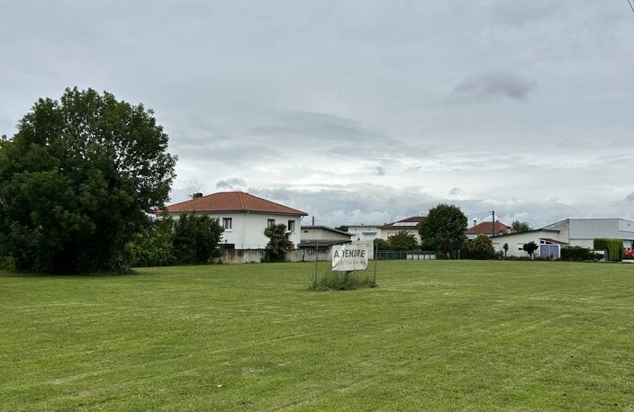 TERRAIN À VENDRE TARBES — photo 2