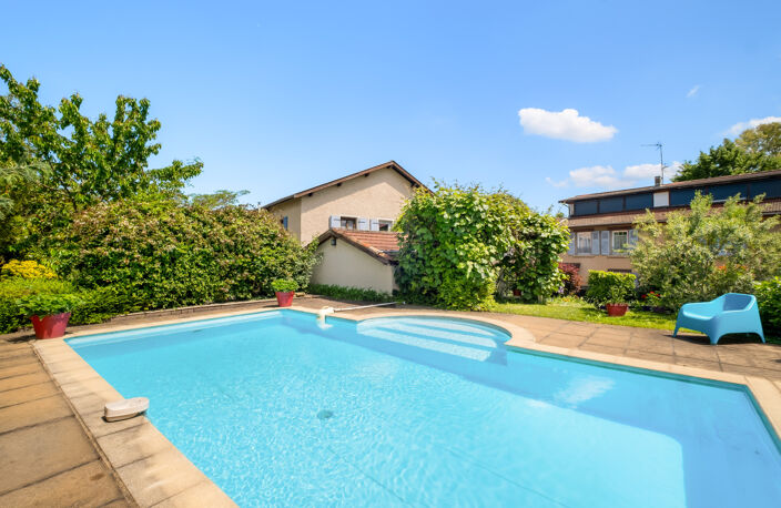 maison de  village centre Chaponnay sur 683m2 de parcelle — photo 2