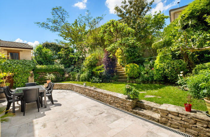 maison de  village centre Chaponnay sur 683m2 de parcelle — photo 5