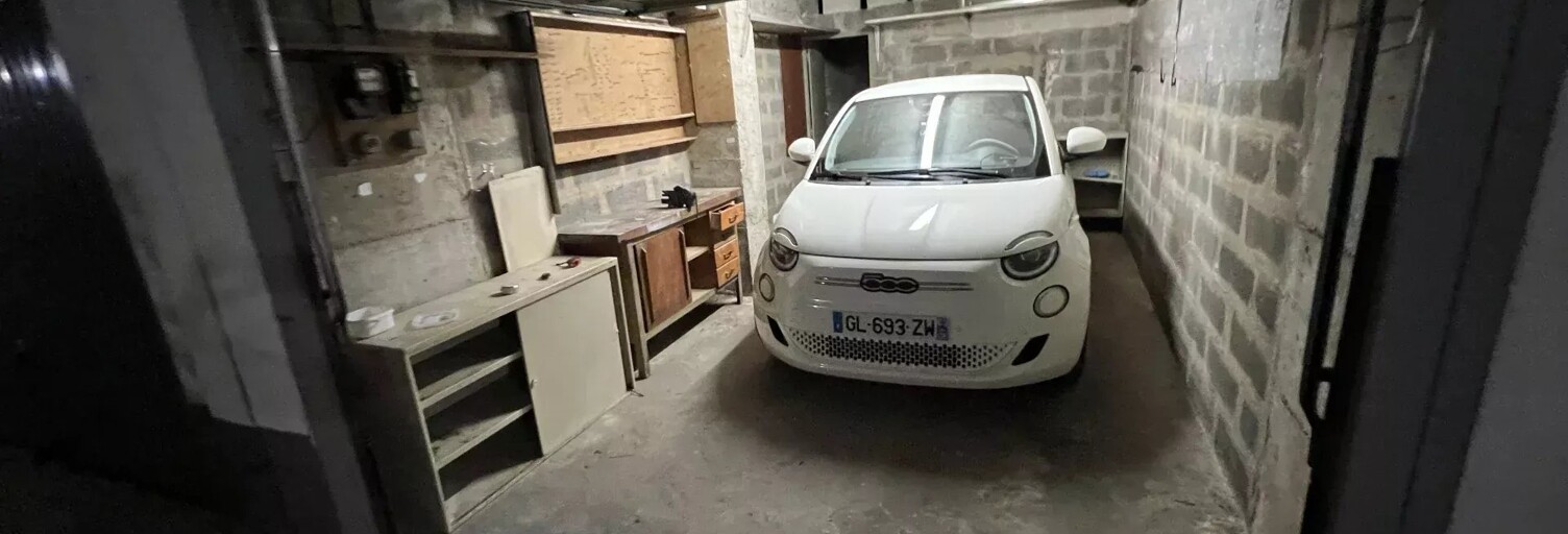 Garage  24 m² à louer à Nice (06000)
