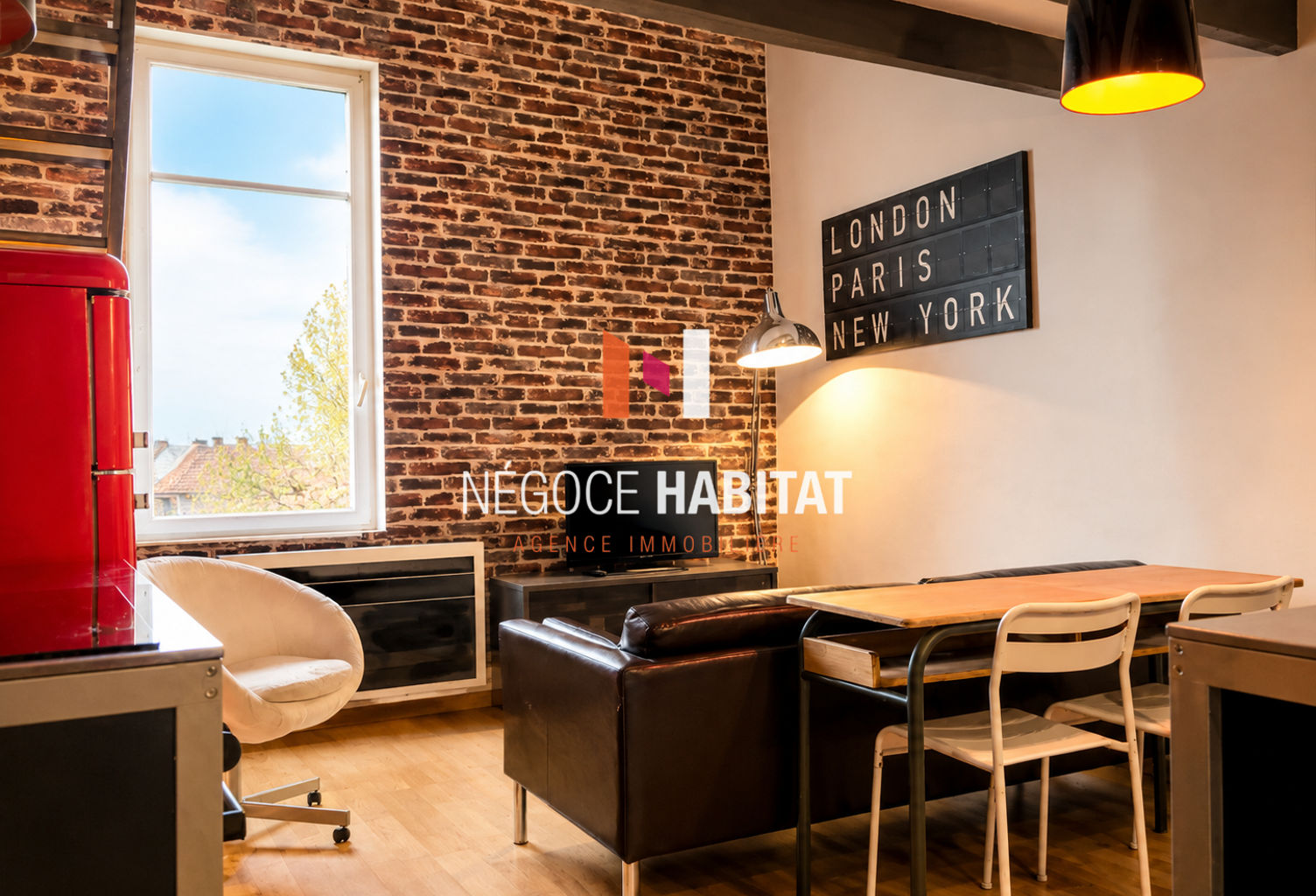 PROX. TRAM - STUDIO MEZZANINE 31M2 - BON RENDEMENT LOCATIF — photo 1
