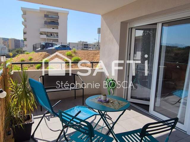 DOUBLE GARAGE, TERRASSES ET VUE DEGAGEE ! — photo du bien