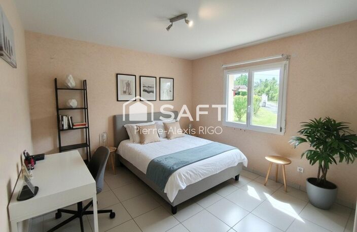 Plain-pied 218m², 6 chambres, 2189m² terrain — photo 5