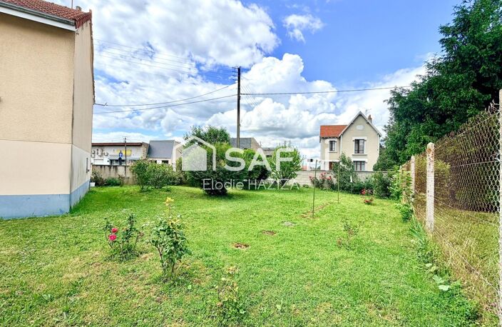 Maison familiale avec jardin à Poitiers, parking — photo 4