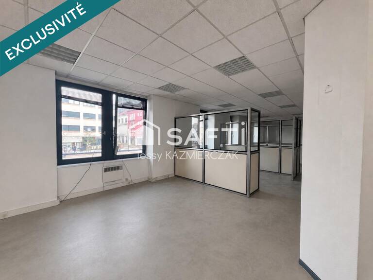 Du local commercial à l'appartement: tout est envisageable!! — photo 1