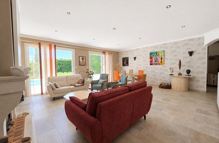 Elégante villa dans un domaine recherché — photo 4