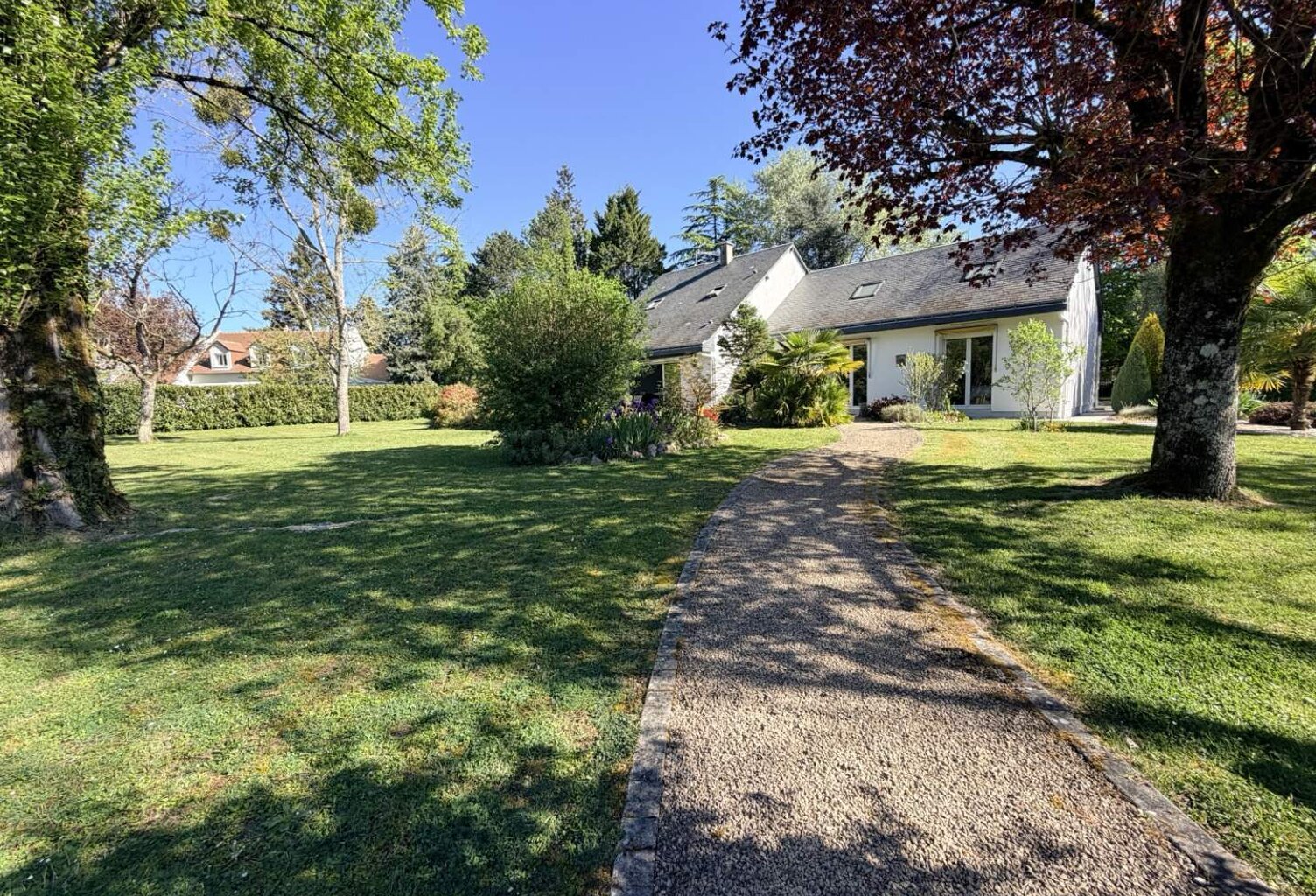 Vente maison   Luynes (37230) — photo 1