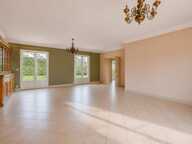 33450 MONTUSSAN - Maison de plain-pied sur parcelle arborée de plus de 1600 m² — photo 3