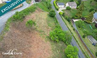 Terrain  930 m² à vendre à Saint-Laurent-de-Lévézou (12620)