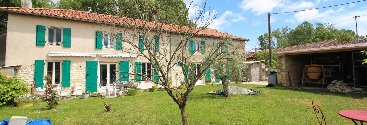 Maison 7 Pièces 171 m² à vendre à Villefollet (79170)