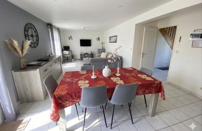 Maison Familiale de 87m2 sur 365m2 de Jardin. — photo 5