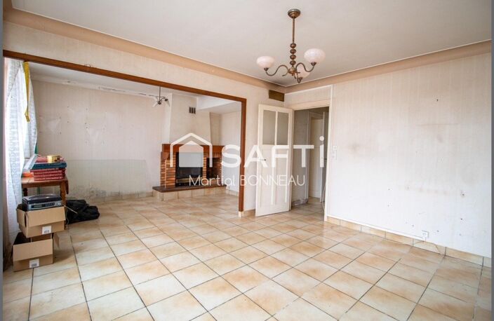 Au cœur du bourg, une maison où tout se fait à pied et où il fait bon vivre. — photo 4