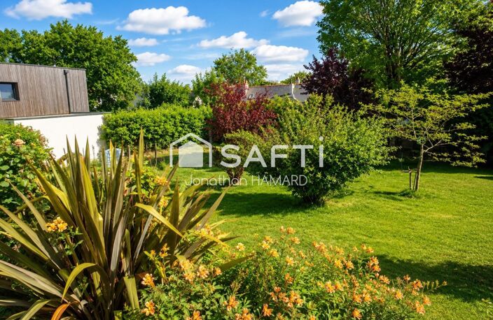 ORVAULT BOURG  Maison familiale avec terrain exceptionnel de 1500 m² sans vis-à-vis : un potentiel rare à révéler ! — photo 3