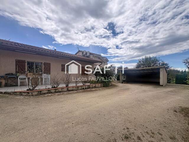 Maison T8 200m2 + hangar 180m2 — photo du bien