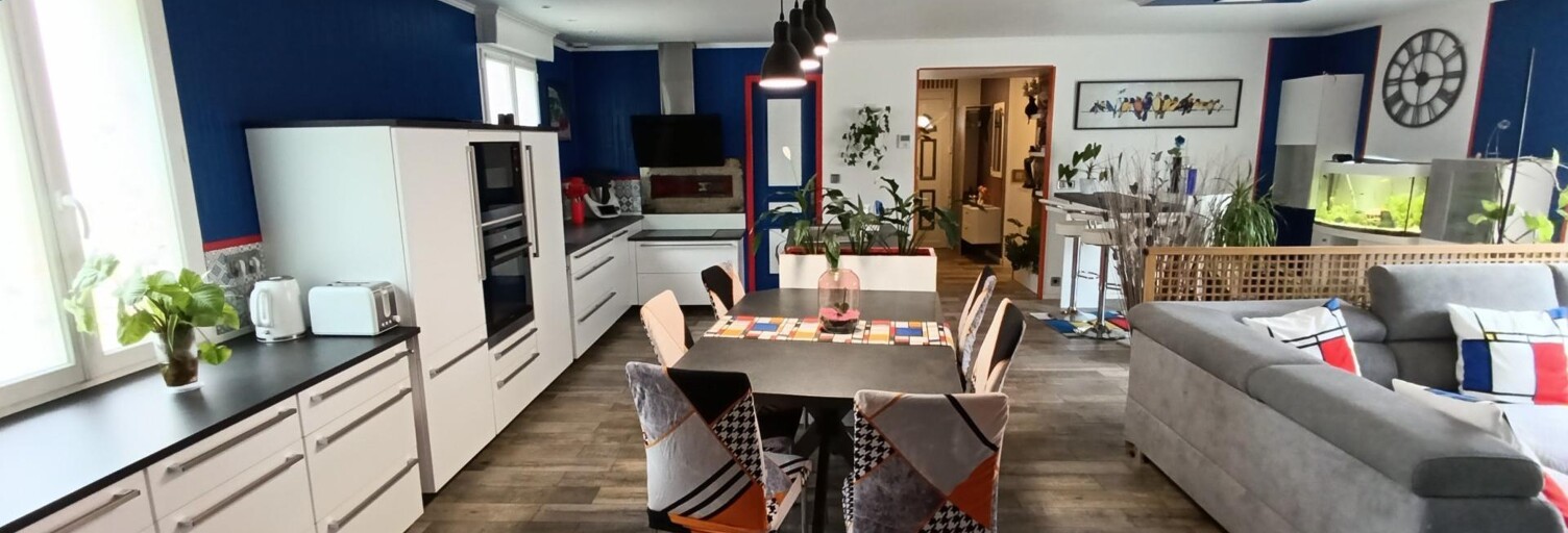 Maison 6 Pièces 129 m² à vendre à Benon (17170)