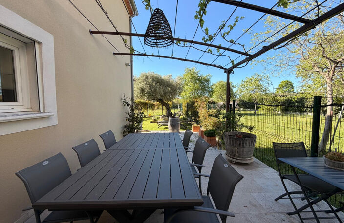 SAINT GILLES Magnifique maison 4 pièces de 100m2 avec jardin — photo 2