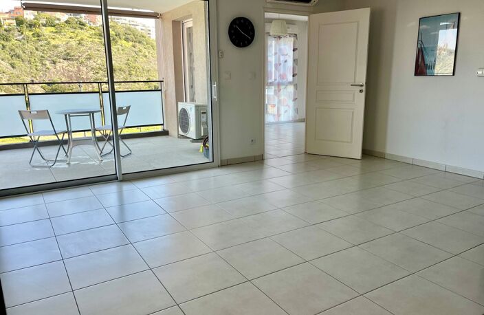Vente appartement 2 pièces 56 m² Saint-Raphaël (83700) — photo 3
