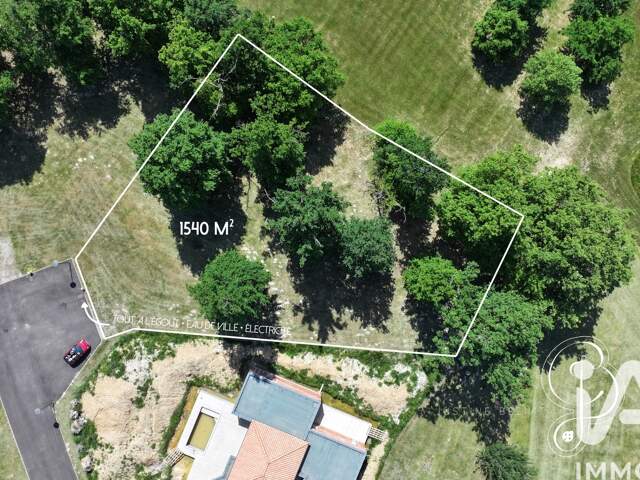Vente Terrain à bâtir 1 540 m&sup2; — photo du bien