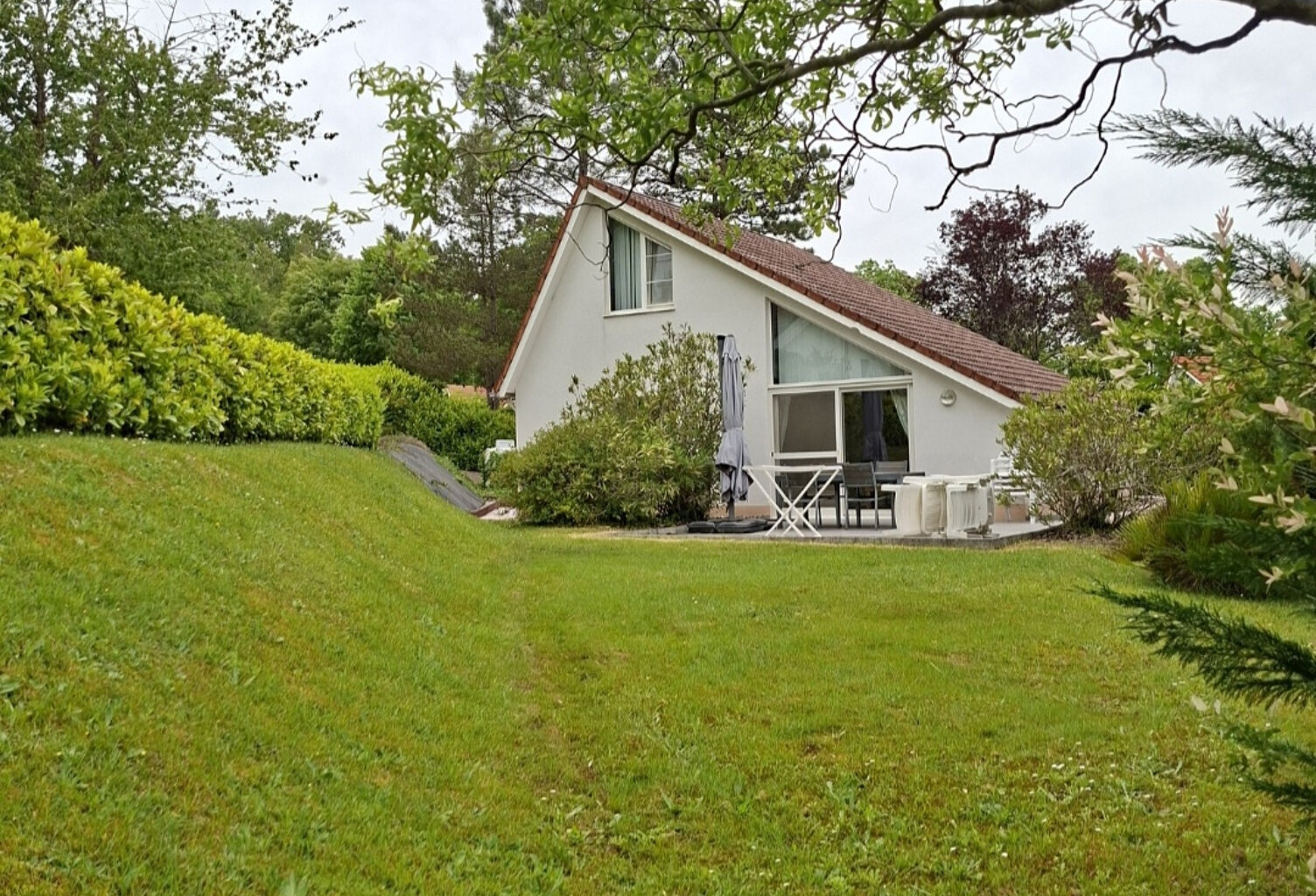ARIEGE. DAUMAZAN-SUR-ARIZE.  PARC VACANCES CHATEAU CAZALÈRES — photo 1