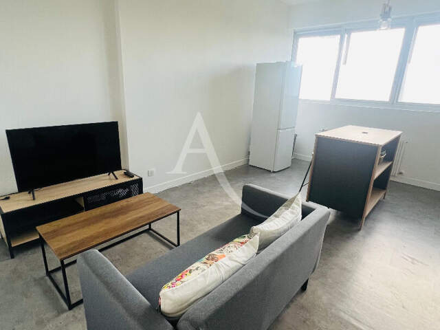 Appartement Orleans  2 pièce(s) 40 m2 — photo du bien