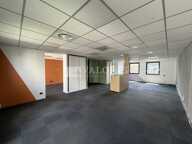 BUREAUX à LOUER — photo 3
