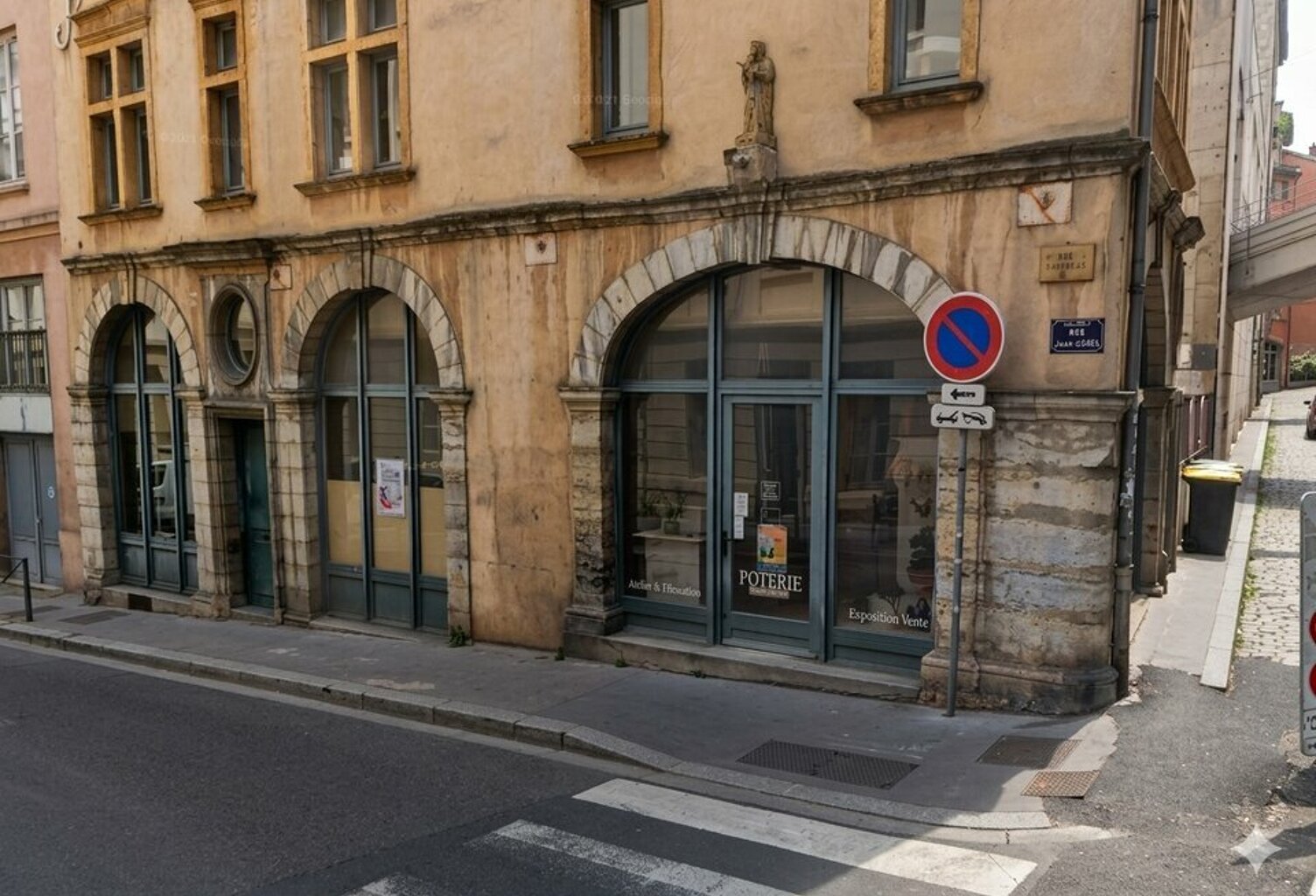 LOCAL COMMERCIAL à LOUER — photo 1