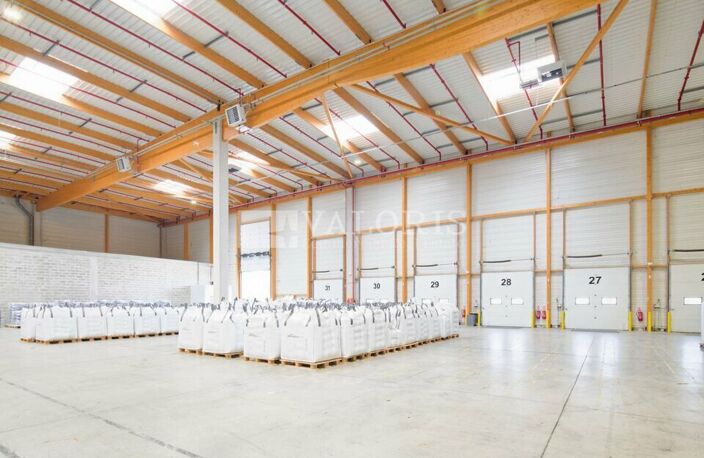 ENTREPOT - LOGISTIQUE à LOUER — photo 4