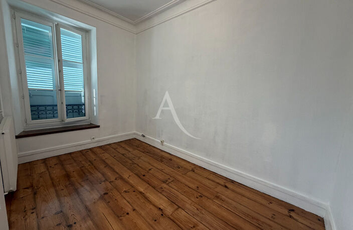 Appartement Pau 1 chambre et sejour double en centre ville — photo 2