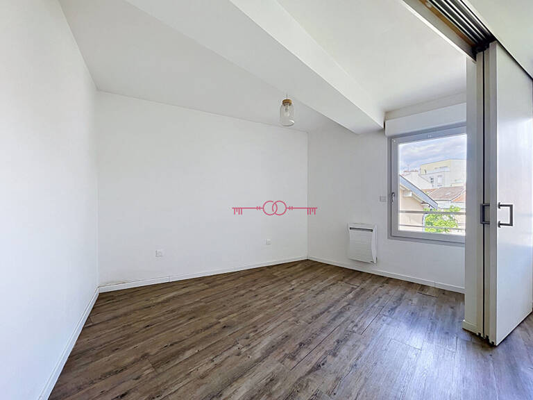 Appartement Reims 2 pièce(s) 45.80 m2 — photo 1