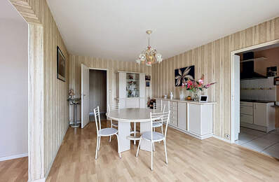 Appartement Saint Herblain : Quartier La Bernardière, traversant, 3 chambres + potentiel 4e. loggia, parking, cave — photo du bien