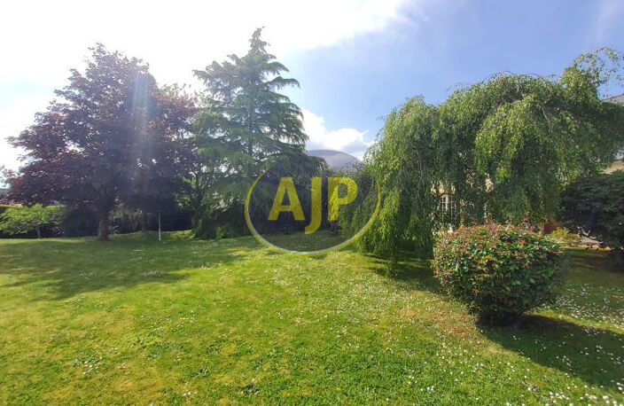 Coup de coeur - Maison de caractère sur parc arboré — photo 5