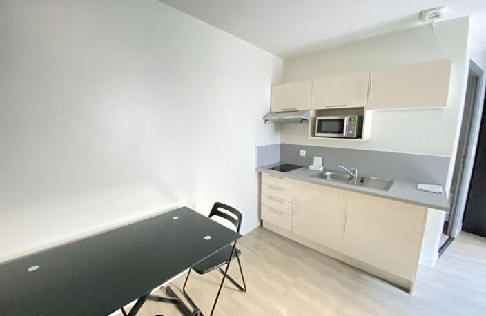 Appartement Evreux 1 pièce 21,55 m² meublé en hyper centre — photo 3