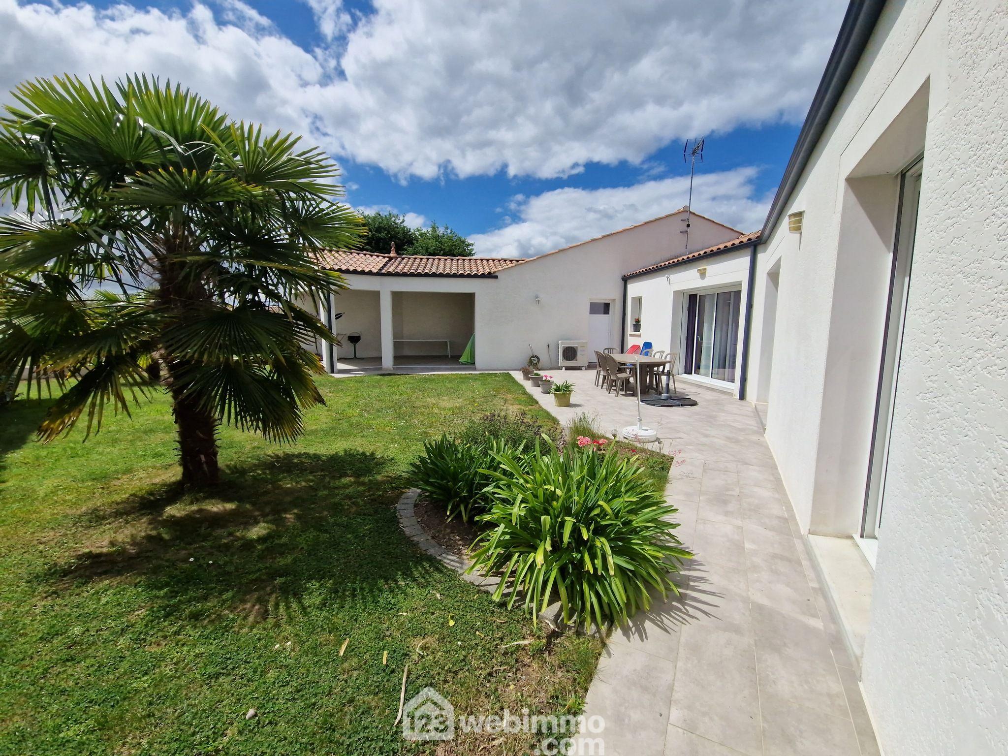 Agence immobilière de 123webimmo La Roche Ouest