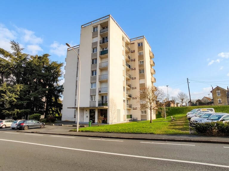 BEL APPARTEMENT TYPE 3 DERNIER ETAGE — photo 1