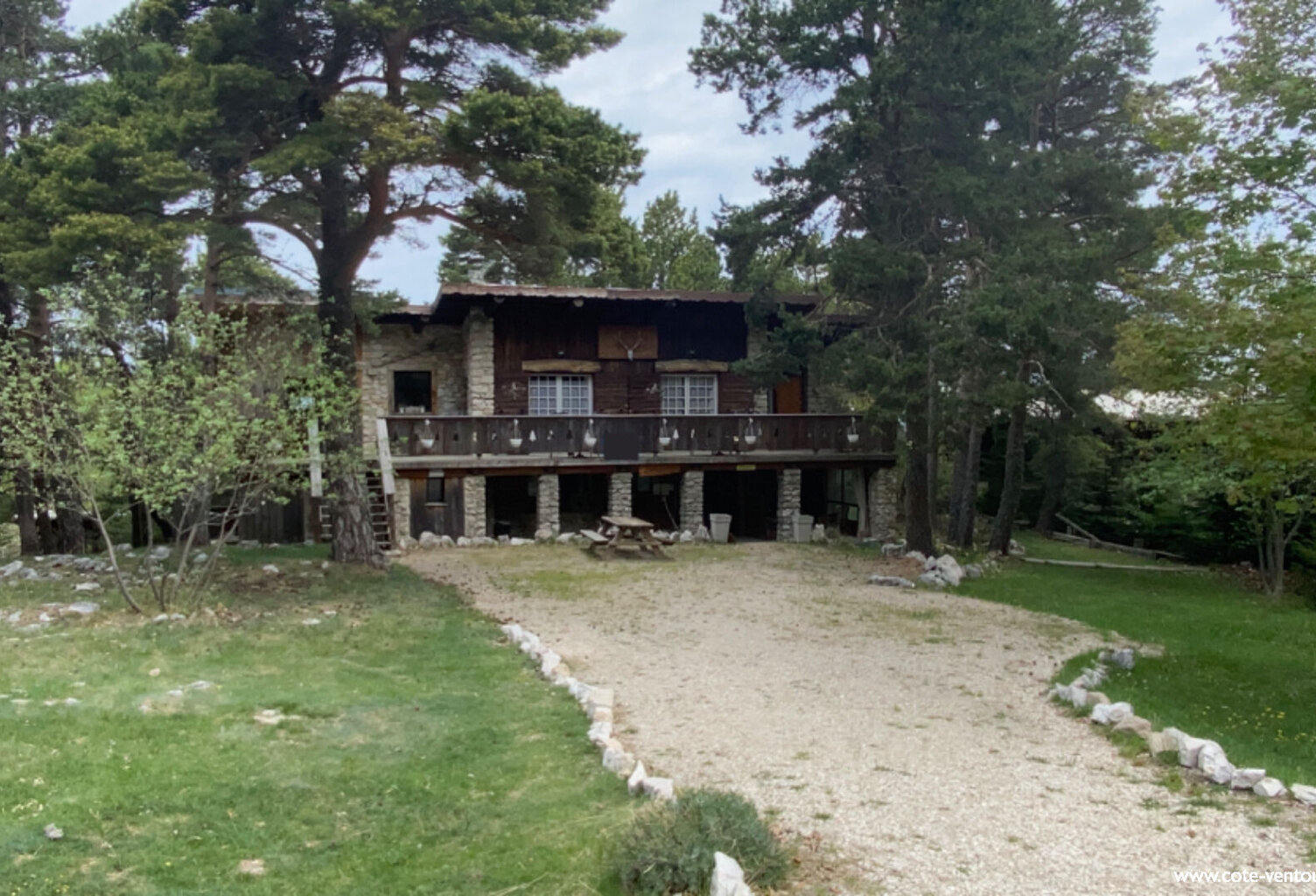 À VENDRE, Ravissant chalet au Mont Serein face au Ventoux (Beaumont du Ventoux) — photo 1