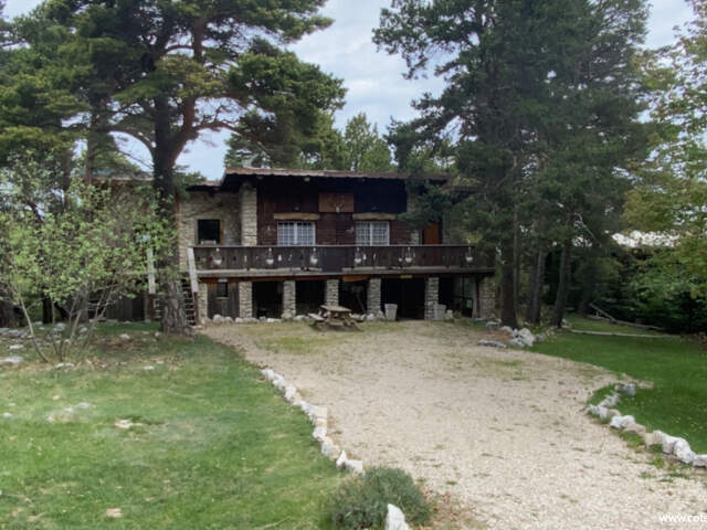 À VENDRE, Ravissant chalet au Mont Serein face au Ventoux (Beaumont du Ventoux) — photo du bien
