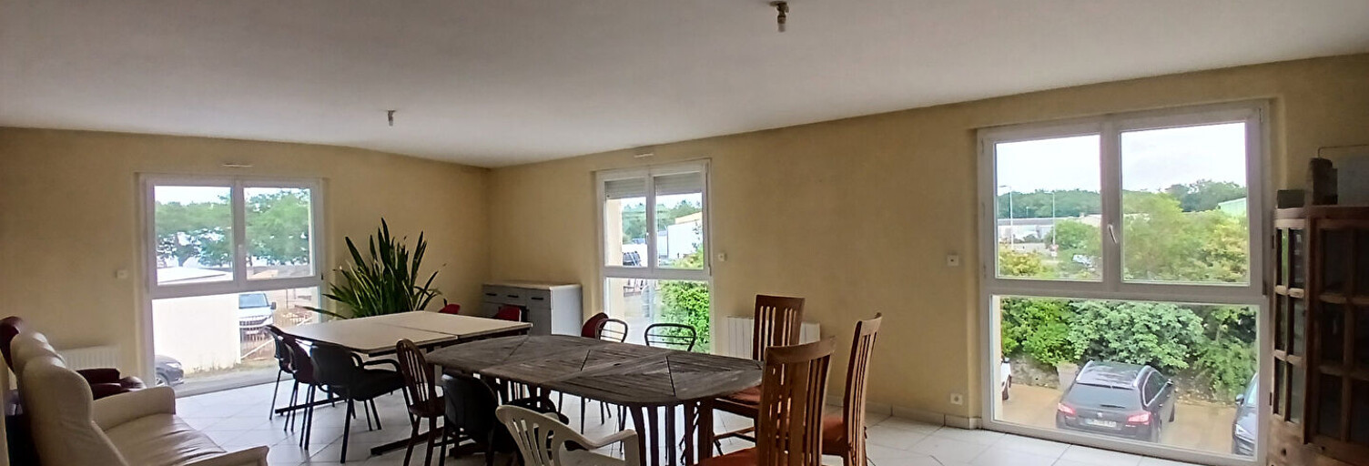 Appartement 3 Pièces 99 m² à louer à Château-Thébaud (44690)