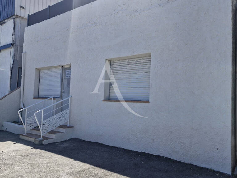 Local commercial  cabinet médical Sollies Ville 150 m2 — photo 1