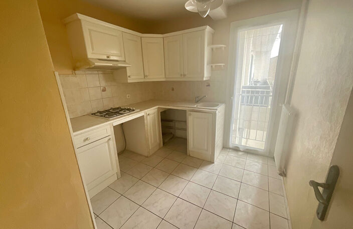 Appartement La Seyne Sur Mer 3 pièce(s) 64 m2 — photo 2
