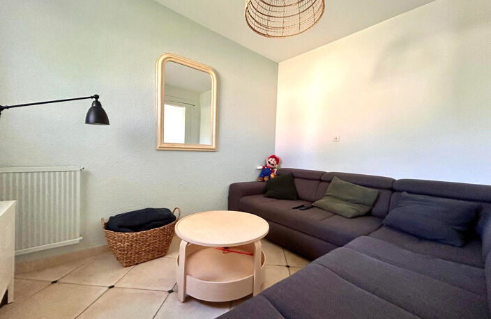 SAINT-BENOIT - MAISON T 5 — photo 4