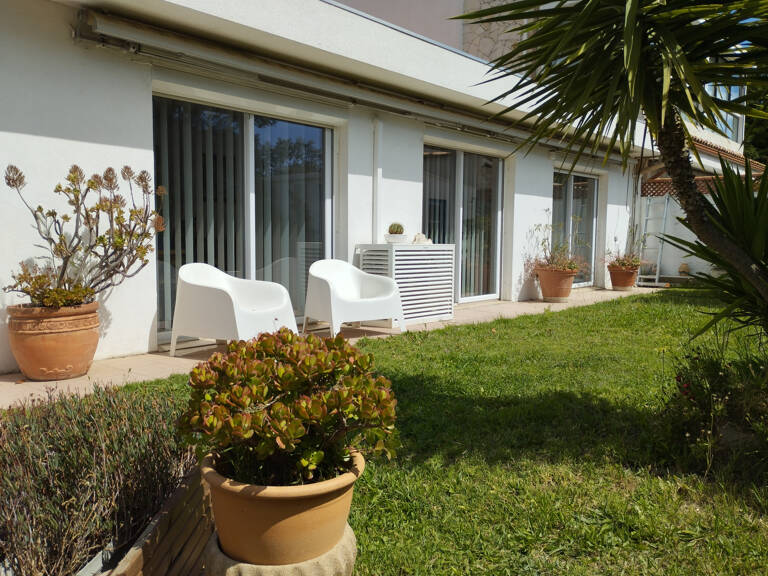 VILLA PLAIN PIED QUATRE CHAMBRES PLAGES A PIED PLEINE PROPRIETE — photo 1