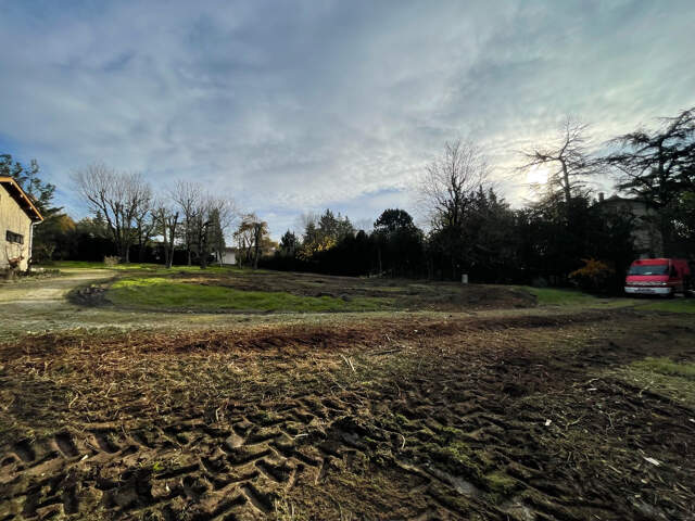 Terrain viabilisé — photo du bien